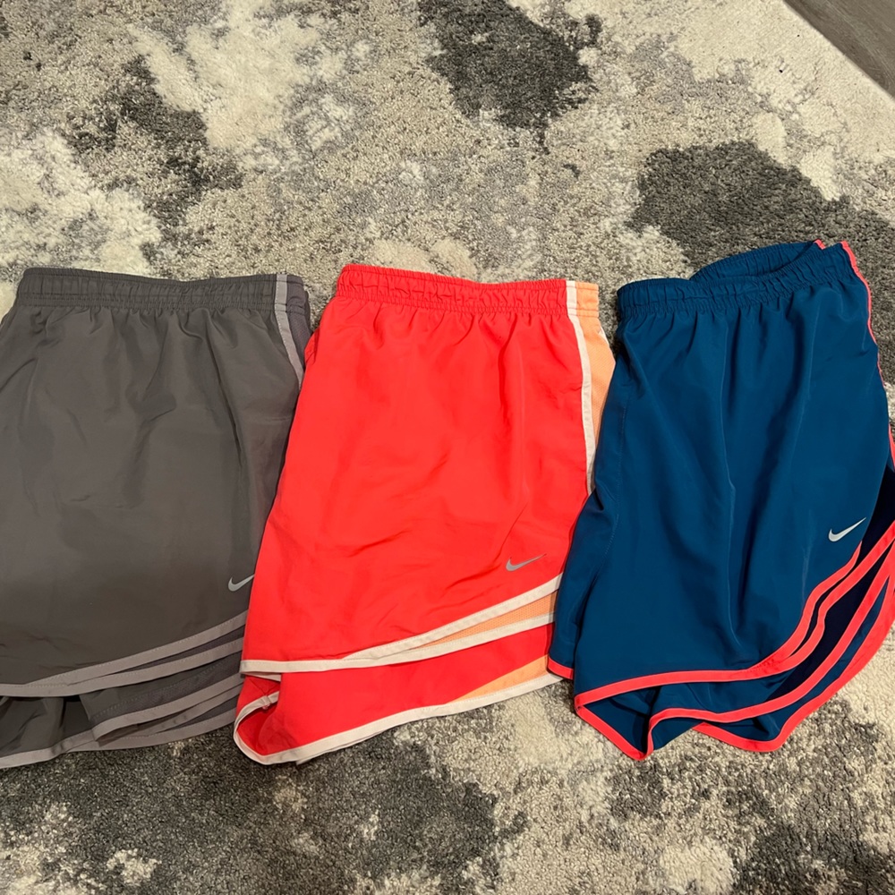 3 pairs of 3XL Women’s Nike Shorts